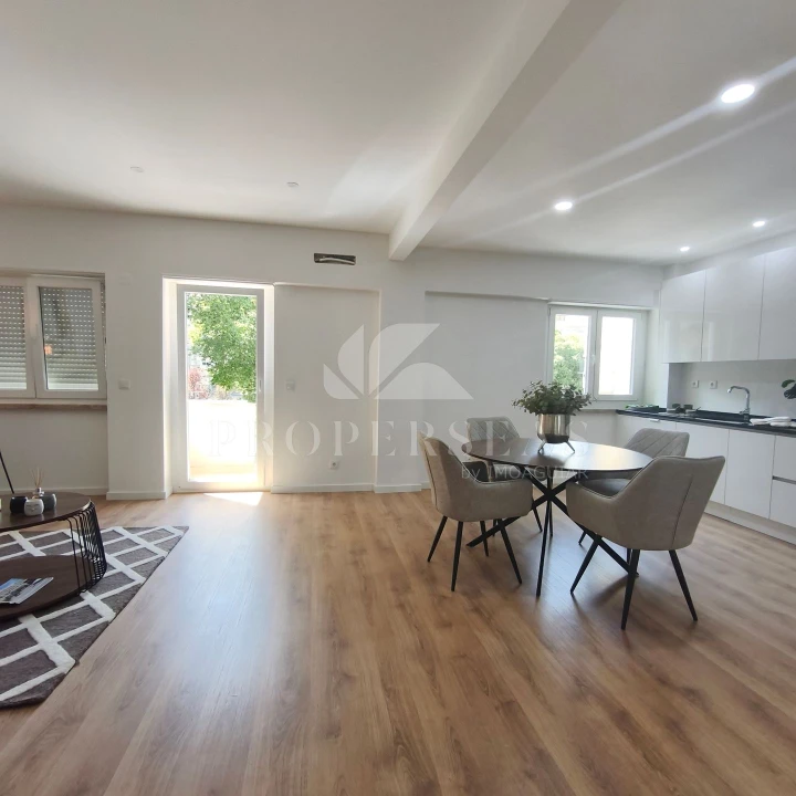 Apartamento T3 para Venda em Benfica Foto 30