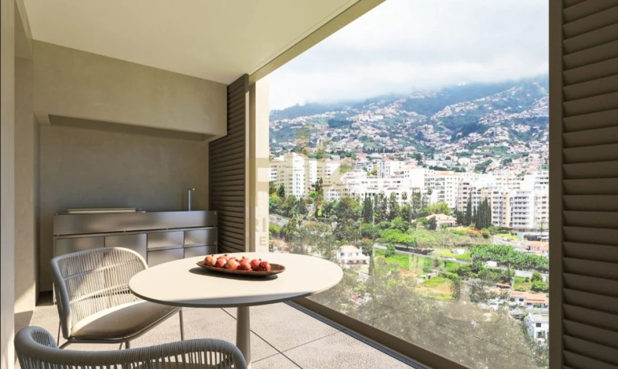 Apartamento T2 para Venda em São Martinho Foto 6