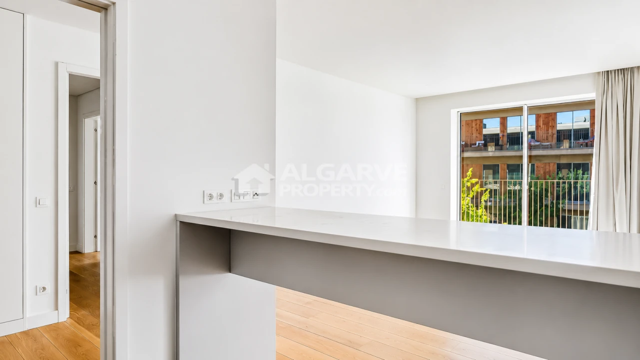 Apartamento T2 para Venda em Quarteira Foto 16