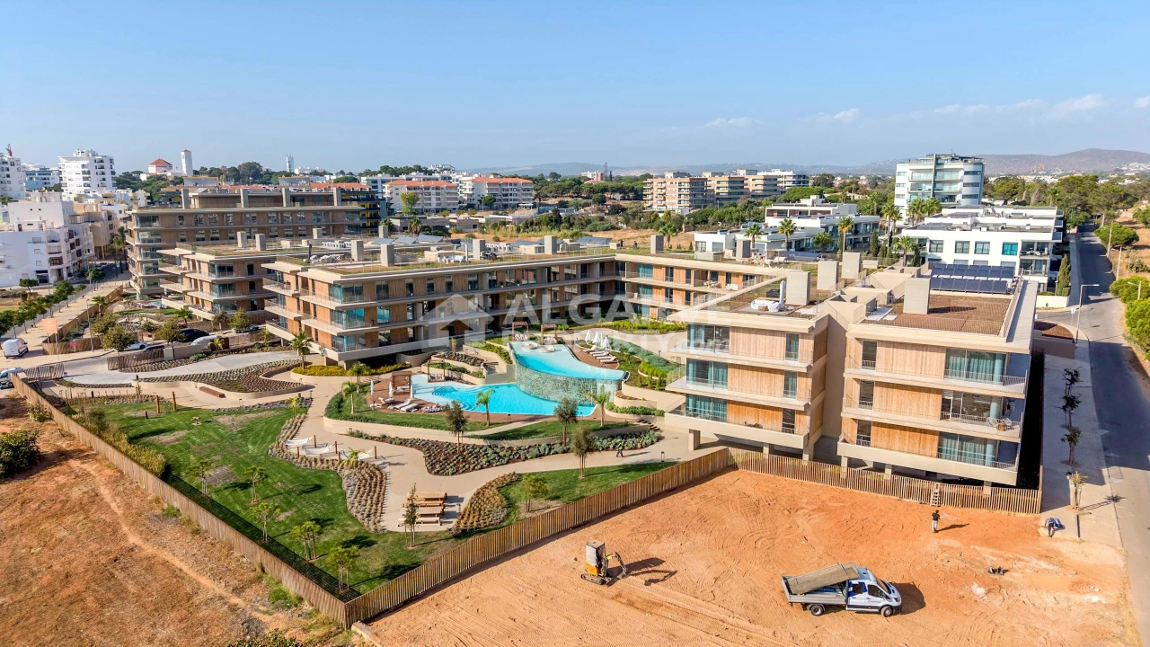 Apartamento T2 para Venda em Quarteira Foto 1