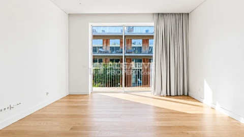 Apartamento T2 para Venda em Quarteira