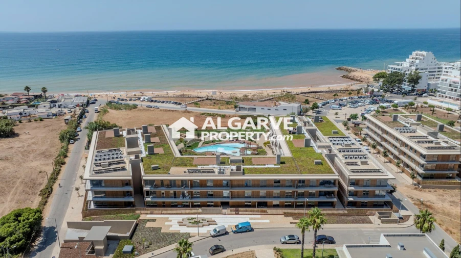 Apartamento T2 para Venda em Quarteira Foto 3