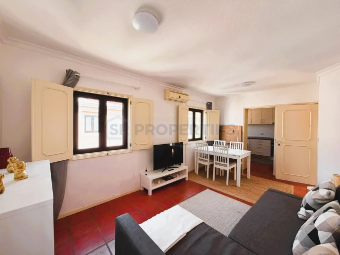 Apartamento T1 para Venda em Quarteira Foto 8
