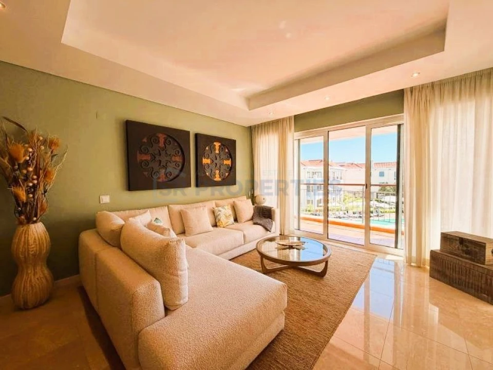 Apartamento T2 para Venda em Quarteira Foto 14