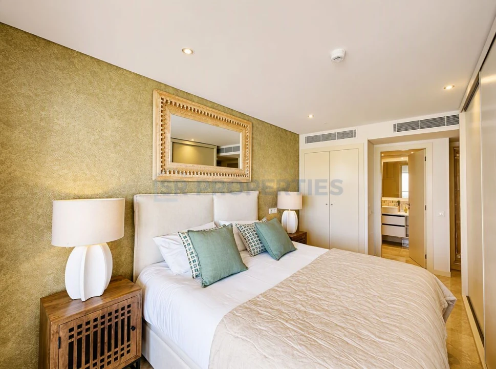 Apartamento T2 para Venda em Quarteira Foto 5