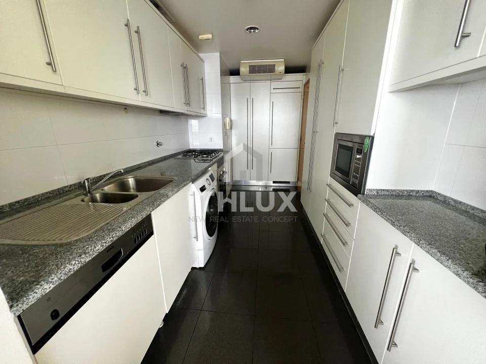 Apartamento T2 para Venda em Parque das Nações Foto 14