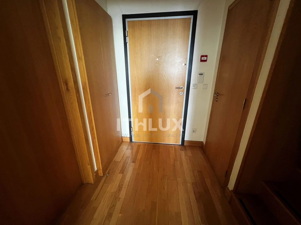 Apartamento T2 para Venda em Parque das Nações Foto 21