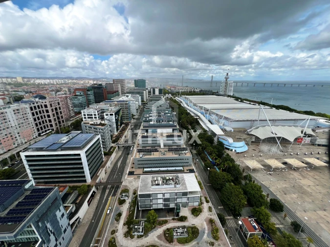 Apartamento T2 para Venda em Parque das Nações Foto 33