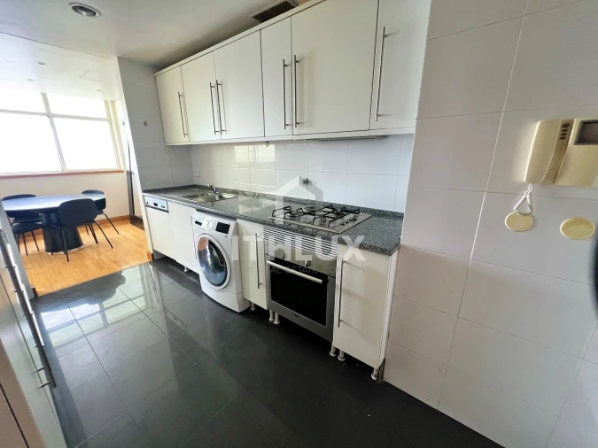 Apartamento T2 para Venda em Parque das Nações Foto 23