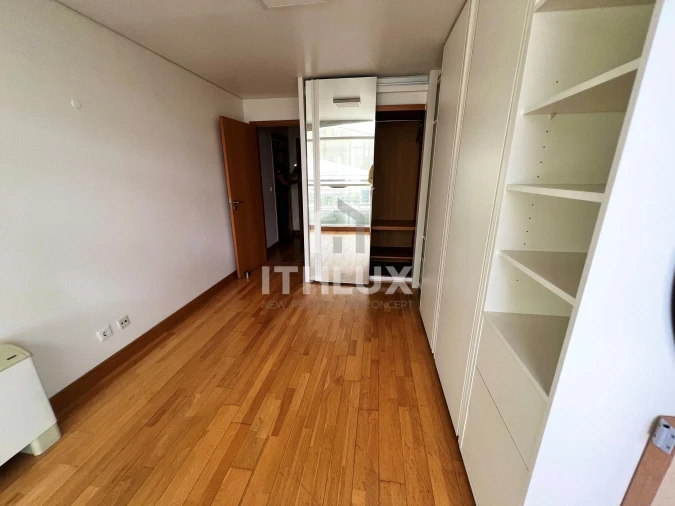 Apartamento T2 para Venda em Parque das Nações Foto 28