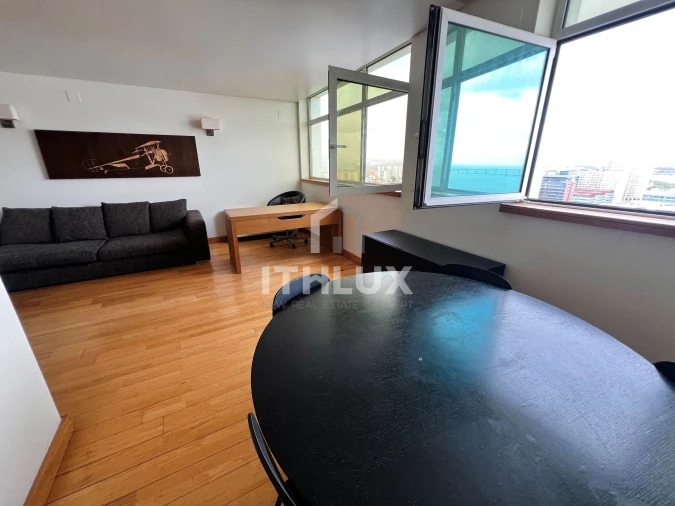 Apartamento T2 para Venda em Parque das Nações Foto 12