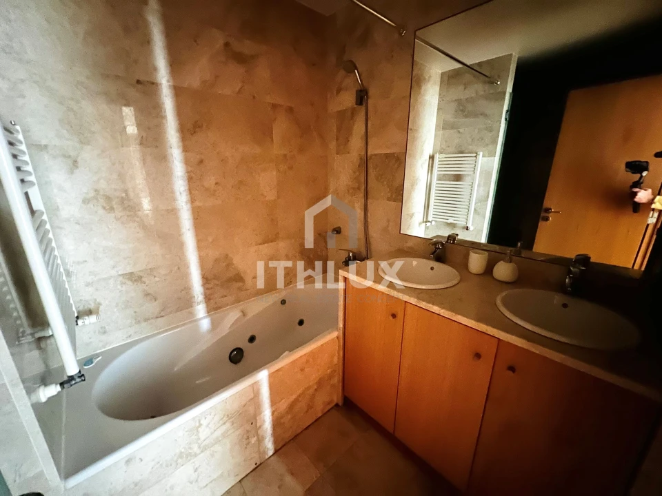 Apartamento T2 para Venda em Parque das Nações Foto 39