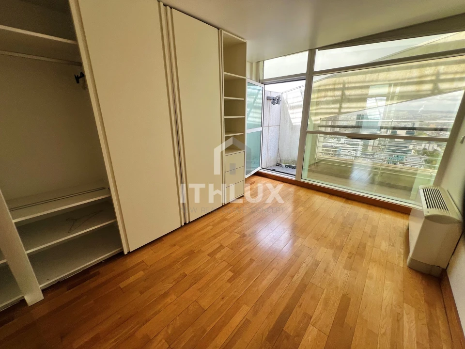 Apartamento T2 para Venda em Parque das Nações Foto 26