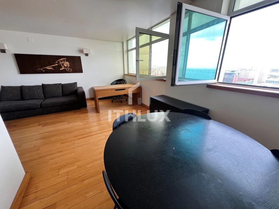 Apartamento T2 para Venda em Parque das Nações Foto 12