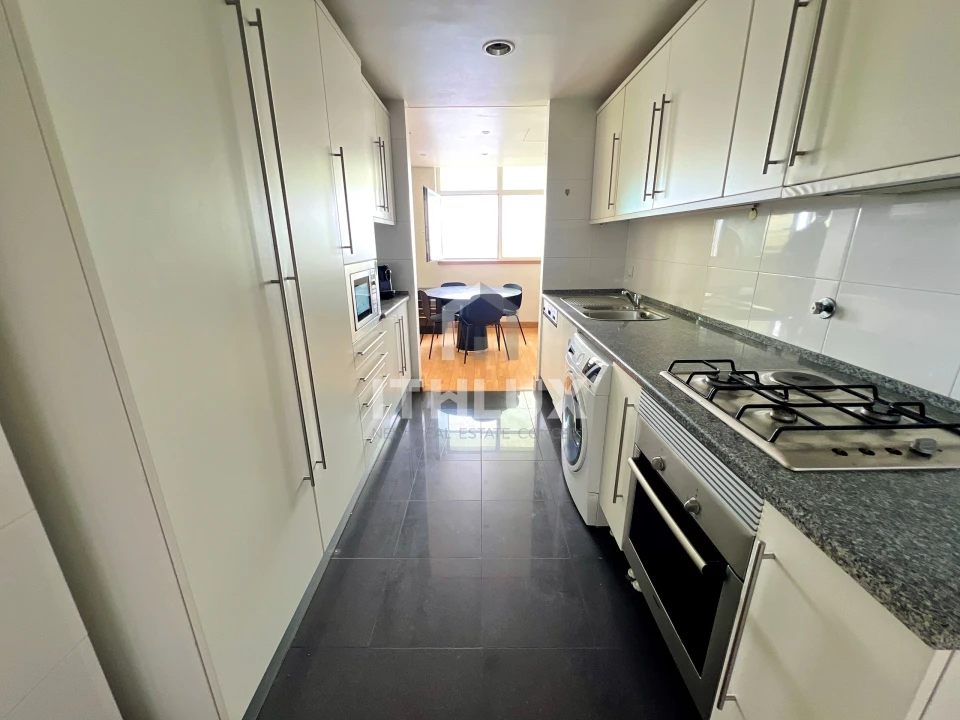 Apartamento T2 para Venda em Parque das Nações Foto 7