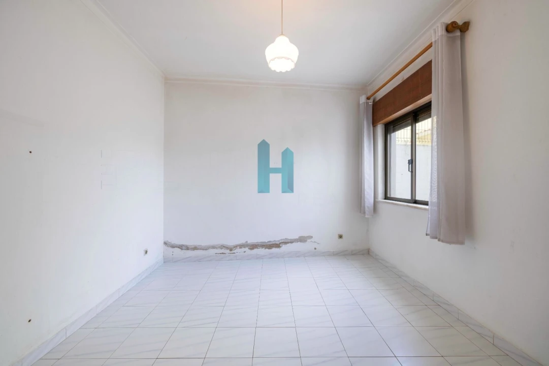 Apartamento T3 para Venda em Alvor Foto 12