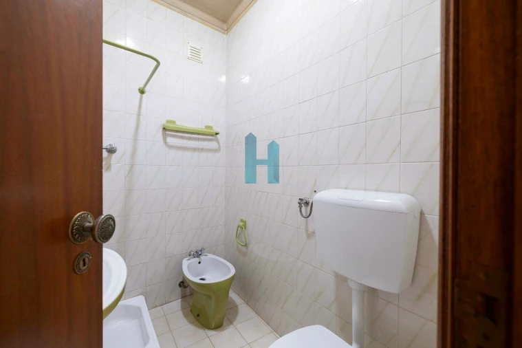 Apartamento T3 para Venda em Alvor Foto 23