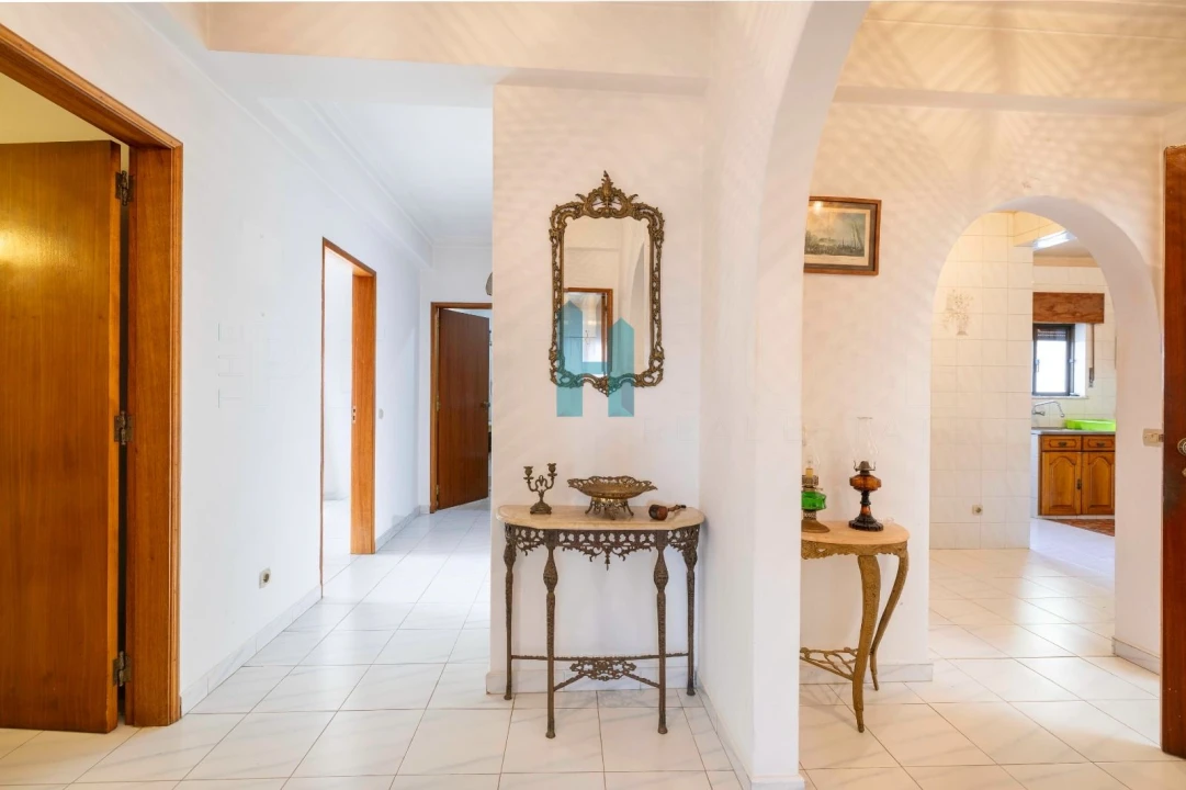 Apartamento T3 para Venda em Alvor Foto 4