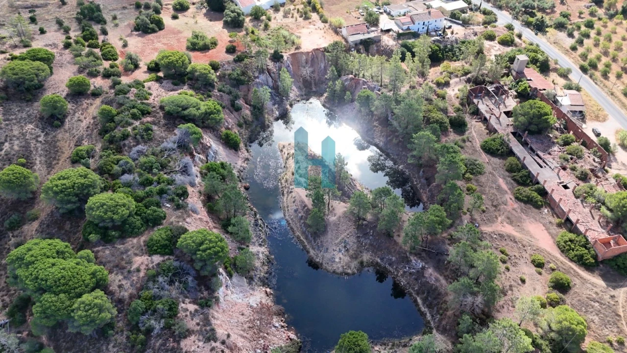 Terreno para Venda em Paderne Foto 9
