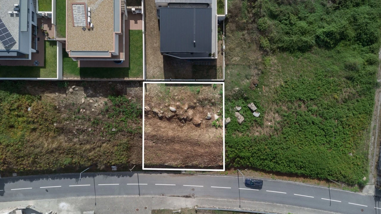 Terreno para Venda em Ruivães e Novais Foto 5