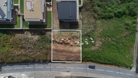 Terreno para Venda em Ruivães e Novais