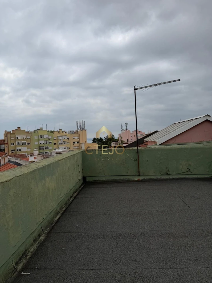 Apartamento T3 para Venda em Penha de França Foto 17
