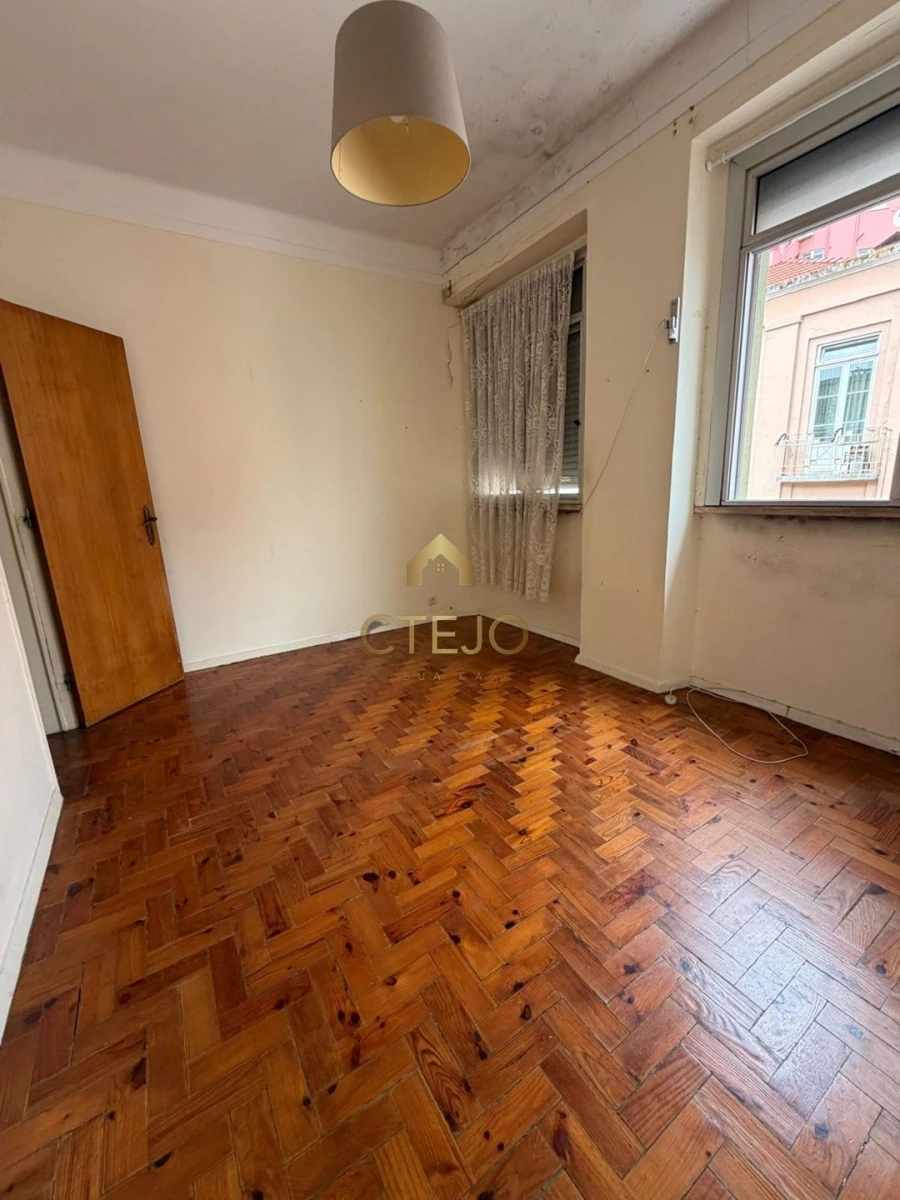 Apartamento T3 para Venda em Penha de França Foto 3