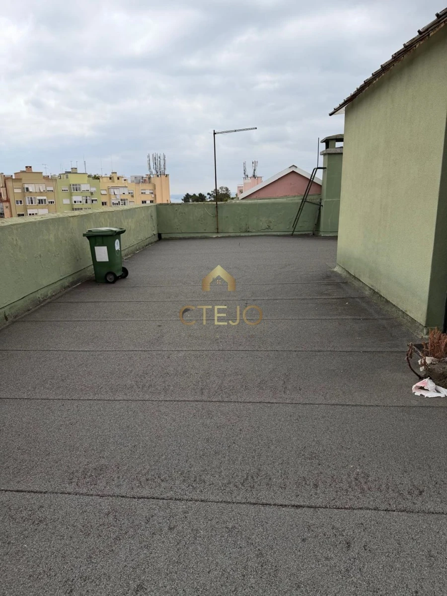 Apartamento T3 para Venda em Penha de França Foto 16