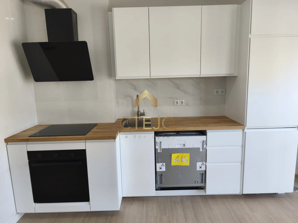 Apartamento T3 para Venda em Mina de Água Foto 4