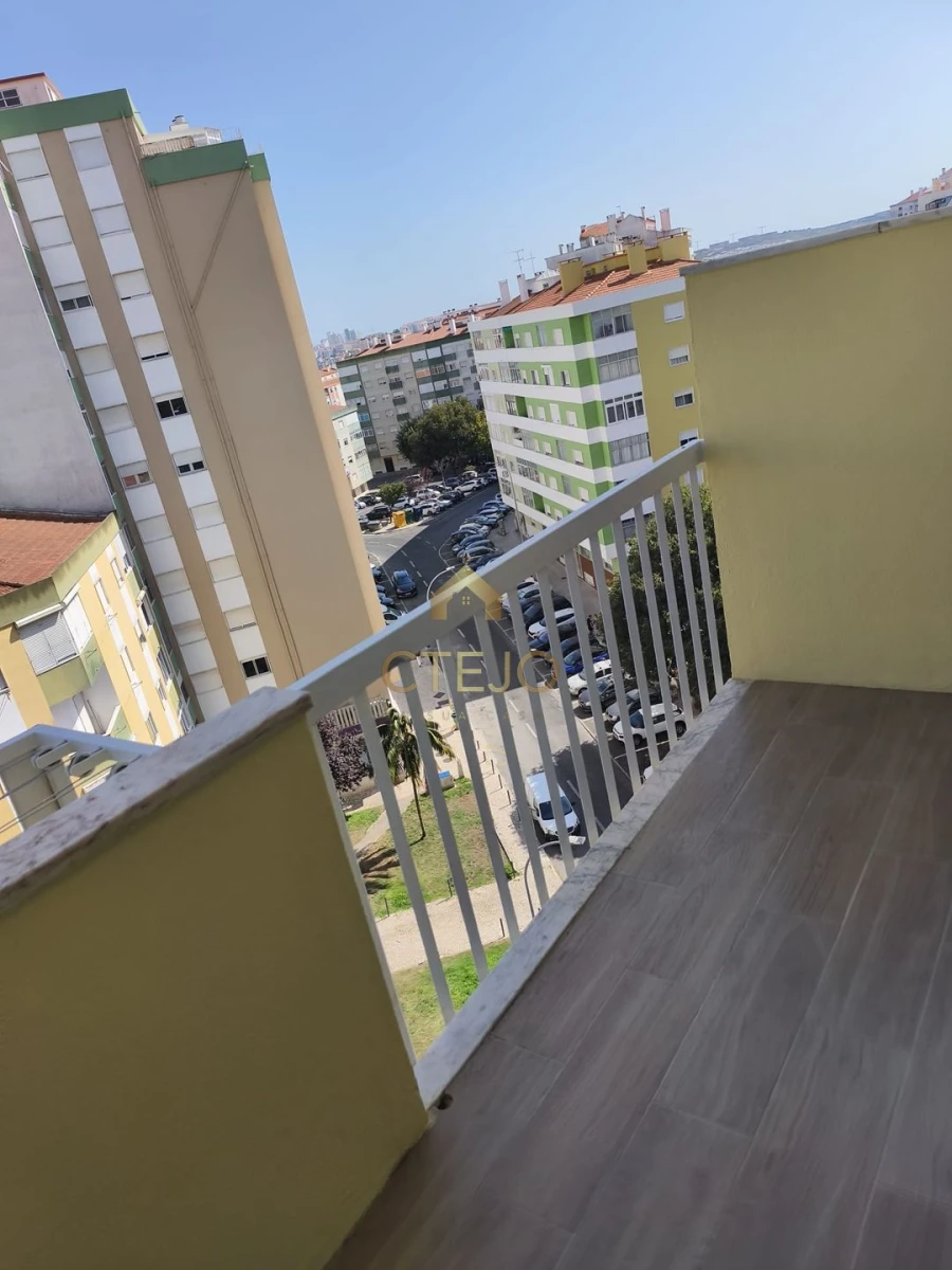 Apartamento T3 para Venda em Mina de Água Foto 31