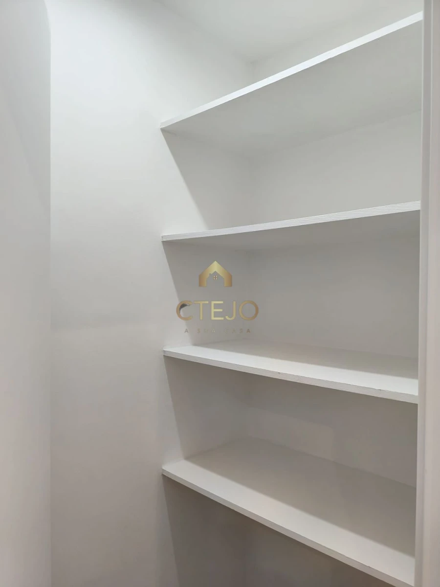 Apartamento T3 para Venda em Mina de Água Foto 30