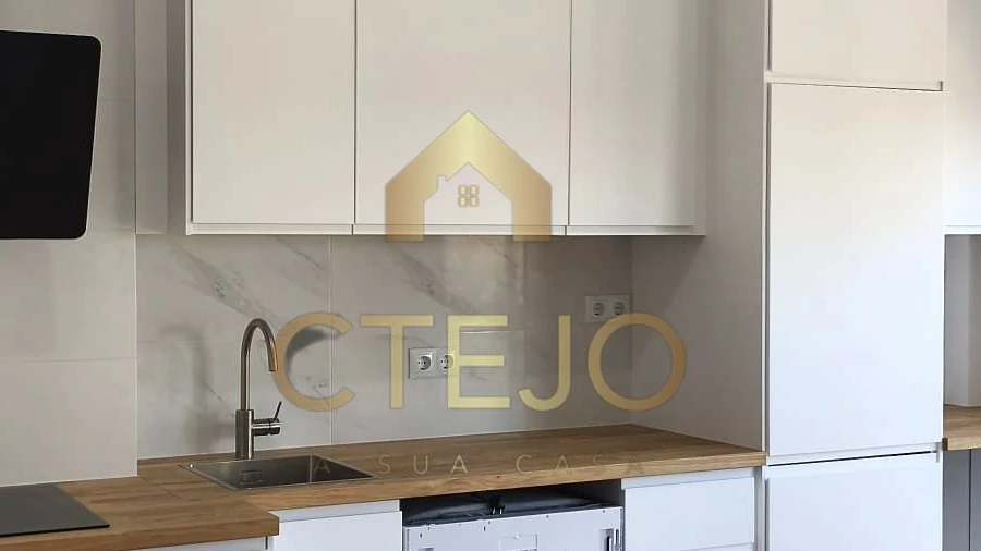 Apartamento T3 para Venda em Mina de Água