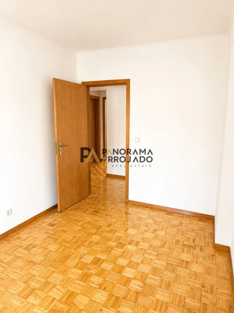 Apartamento T3 para Venda em Caparica e Trafaria