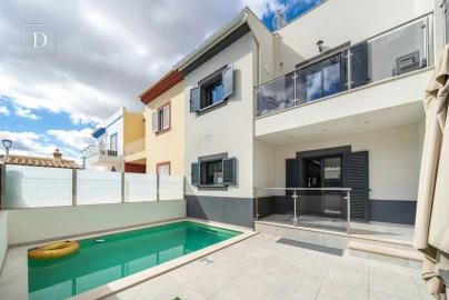 Moradia T3 para Venda em Silves