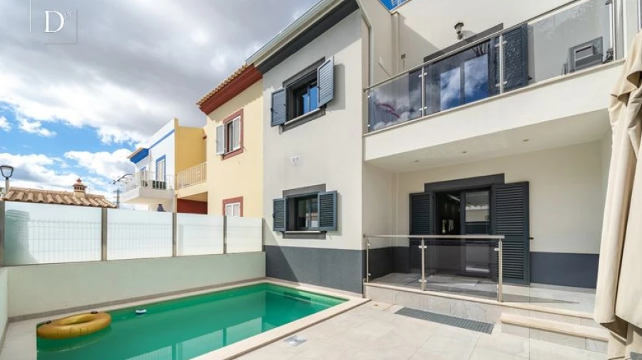 Moradia T3 para Venda em Silves