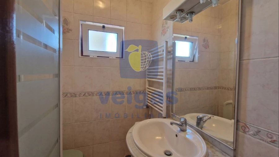 Moradia T3 para Venda em Louriçal Foto 10