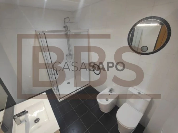 Moradia T3 para Venda em Guia Foto 15