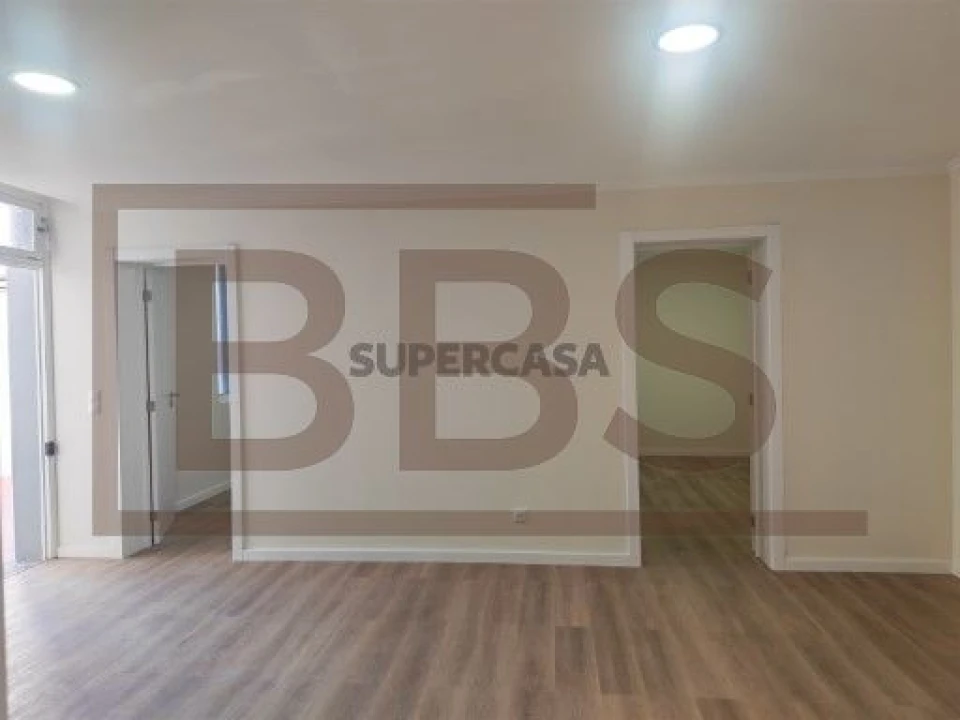 Apartamento T1 para Venda em Funchal (Santa Maria Maior) Foto 15