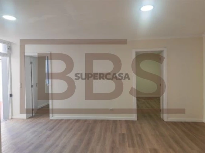 Apartamento T1 para Venda em Funchal (Santa Maria Maior) Foto 15