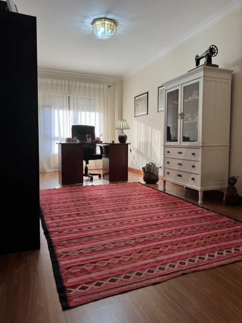 Apartamento T3 para Venda em Massamá e Monte Abraão