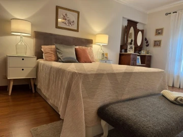 Apartamento T3 para Venda em Massamá e Monte Abraão