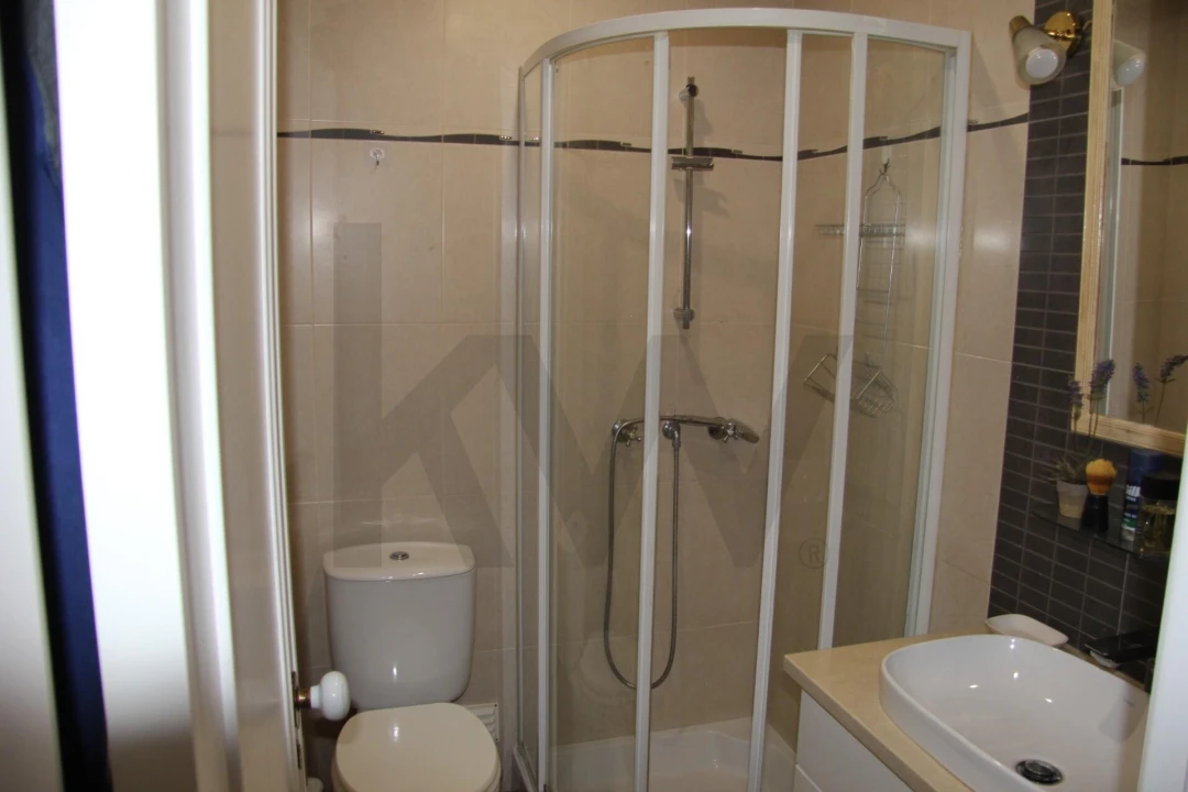 Apartamento T3 para Venda em Massamá e Monte Abraão Foto 16
