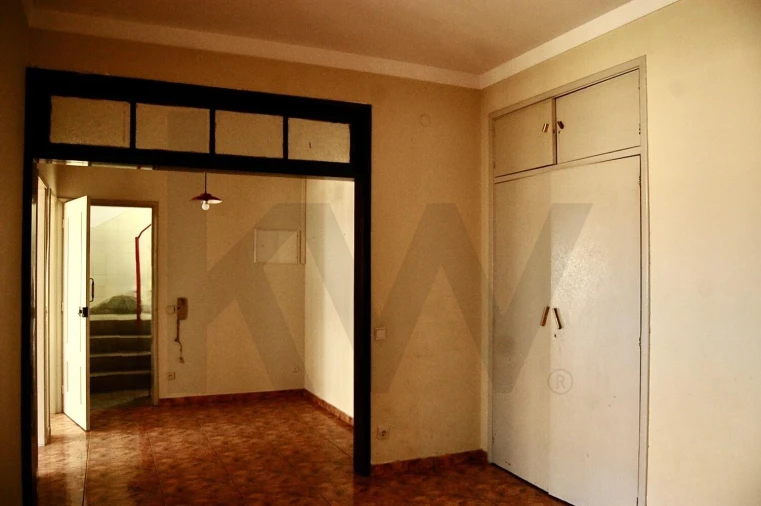 Apartamento T5 para Venda em Buarcos Foto 8