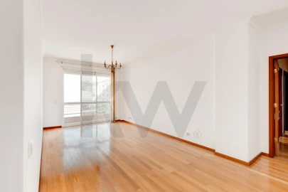 Apartamento T2 para Venda em Santo Antonio dos Olivais