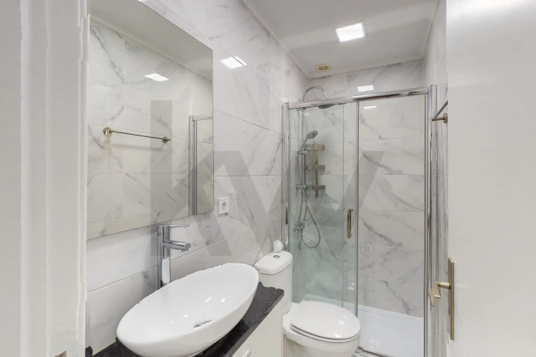 Apartamento T1 para Venda em Venteira Foto 14