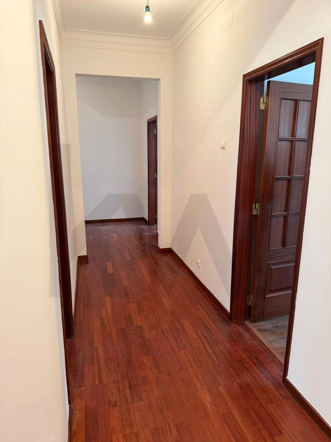Apartamento T3 para Arrendamento em Campo de Ourique Foto 15