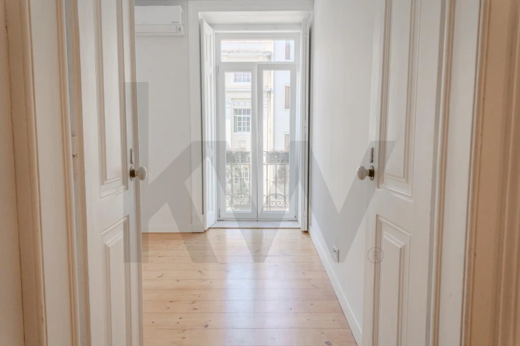 Apartamento T3 para Venda em Avenidas Novas Foto 31