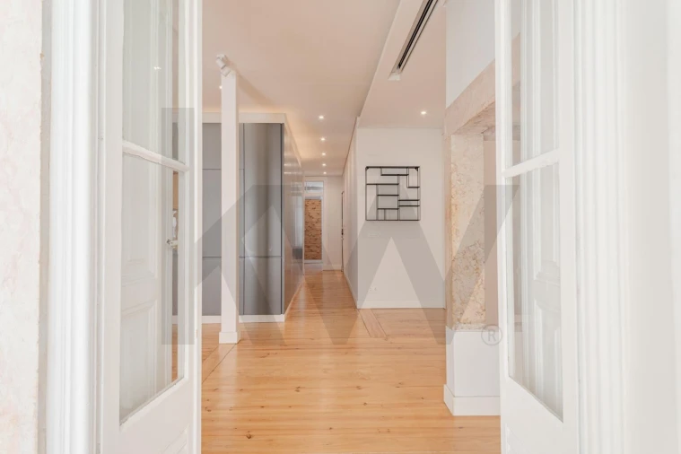 Apartamento T3 para Venda em Avenidas Novas Foto 14