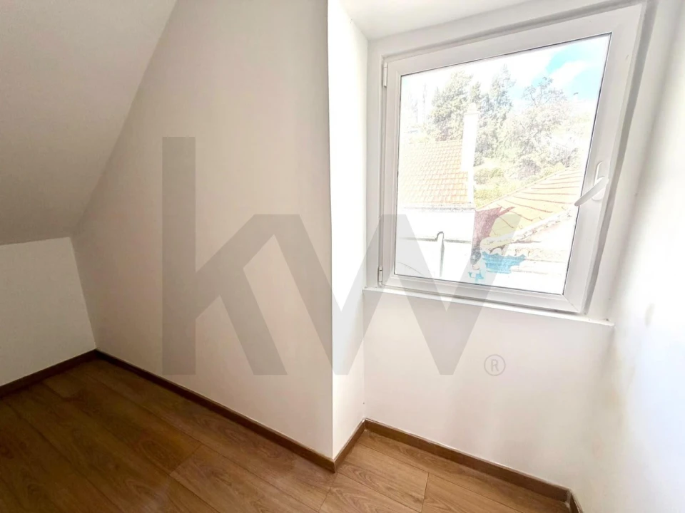 Apartamento T3 para Venda em Santa Maria do Castelo e Santiago e Santa Susana Foto 31