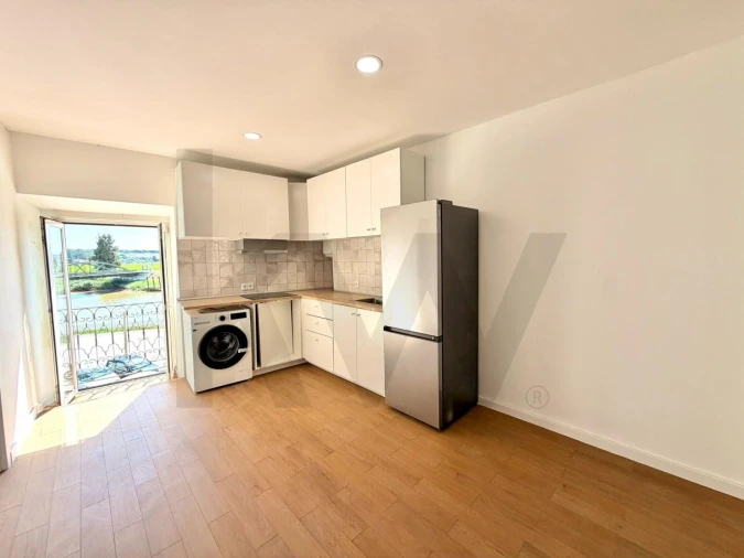 Apartamento T3 para Venda em Santa Maria do Castelo e Santiago e Santa Susana Foto 13